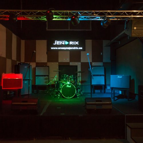 Escenario Locales Ensayo